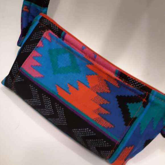 New Southwestern Cowgirl Shoulder Bag Sling Purse Red Blue Pink Geometric Aztec - Picture 5 of 8